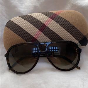 Burberry aviator tortoise shell sunglasses